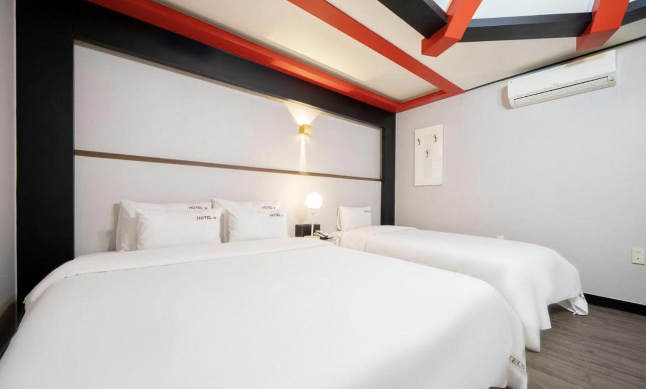 Hotel Uk Busan Exterior photo