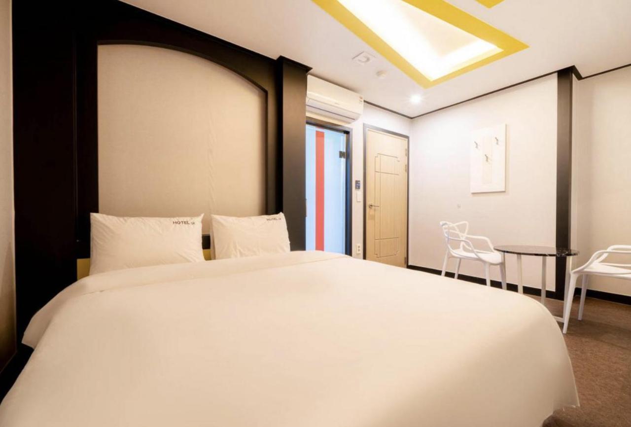 Hotel Uk Busan Exterior photo